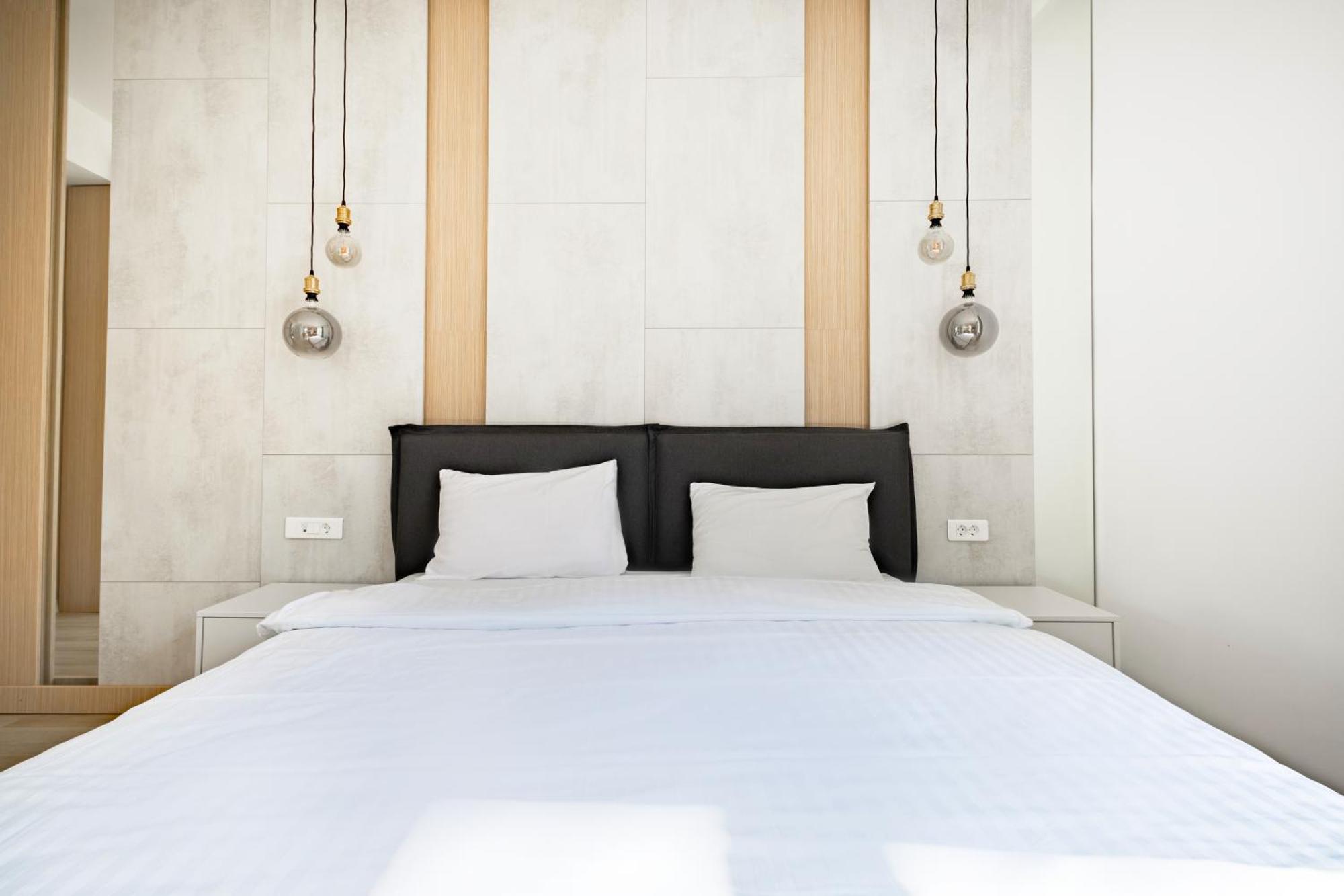 بوخارست Piccolo Mondo By Citybookings الغرفة الصورة